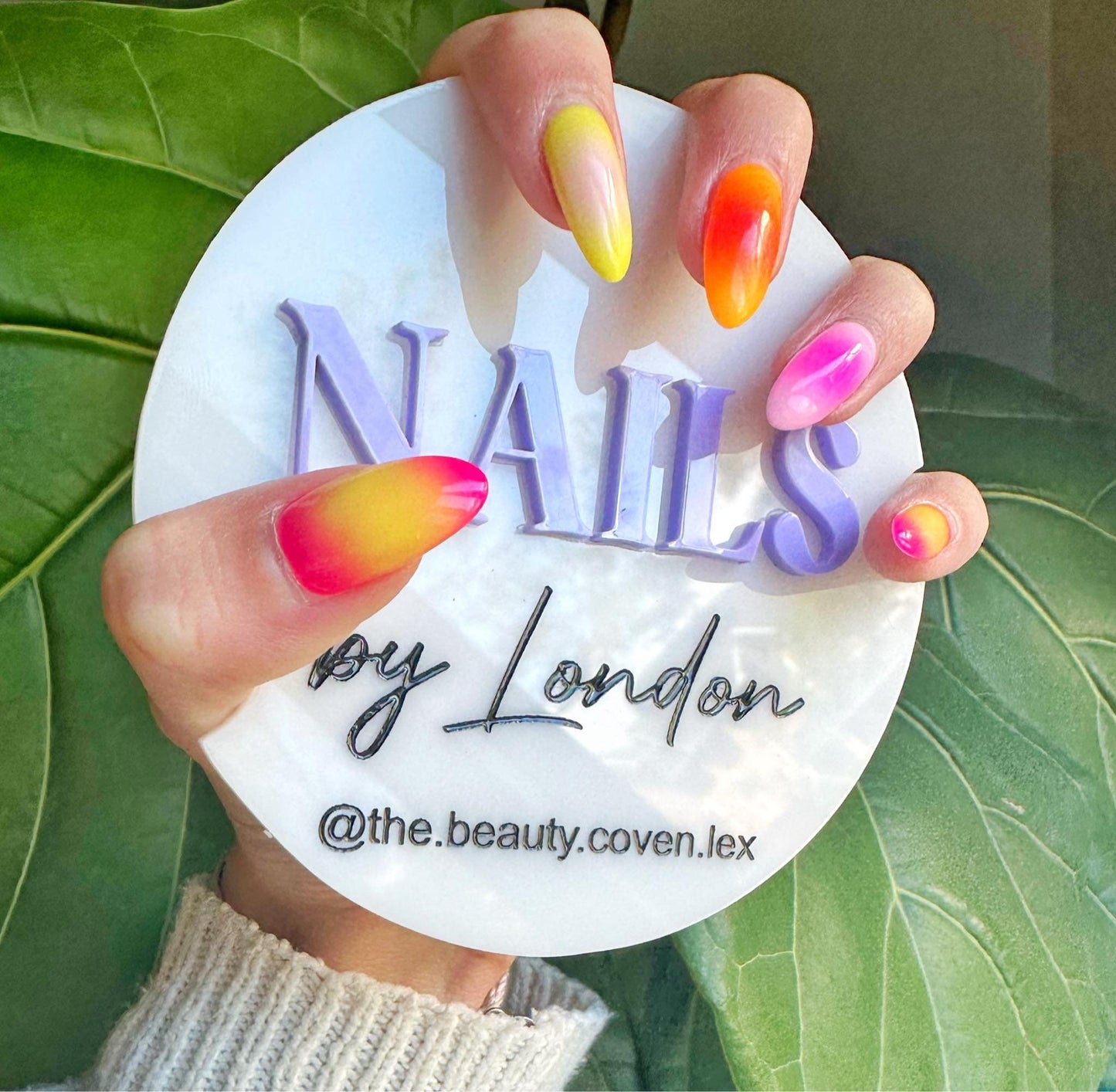 Custom Acrylic Nailfie Disc
