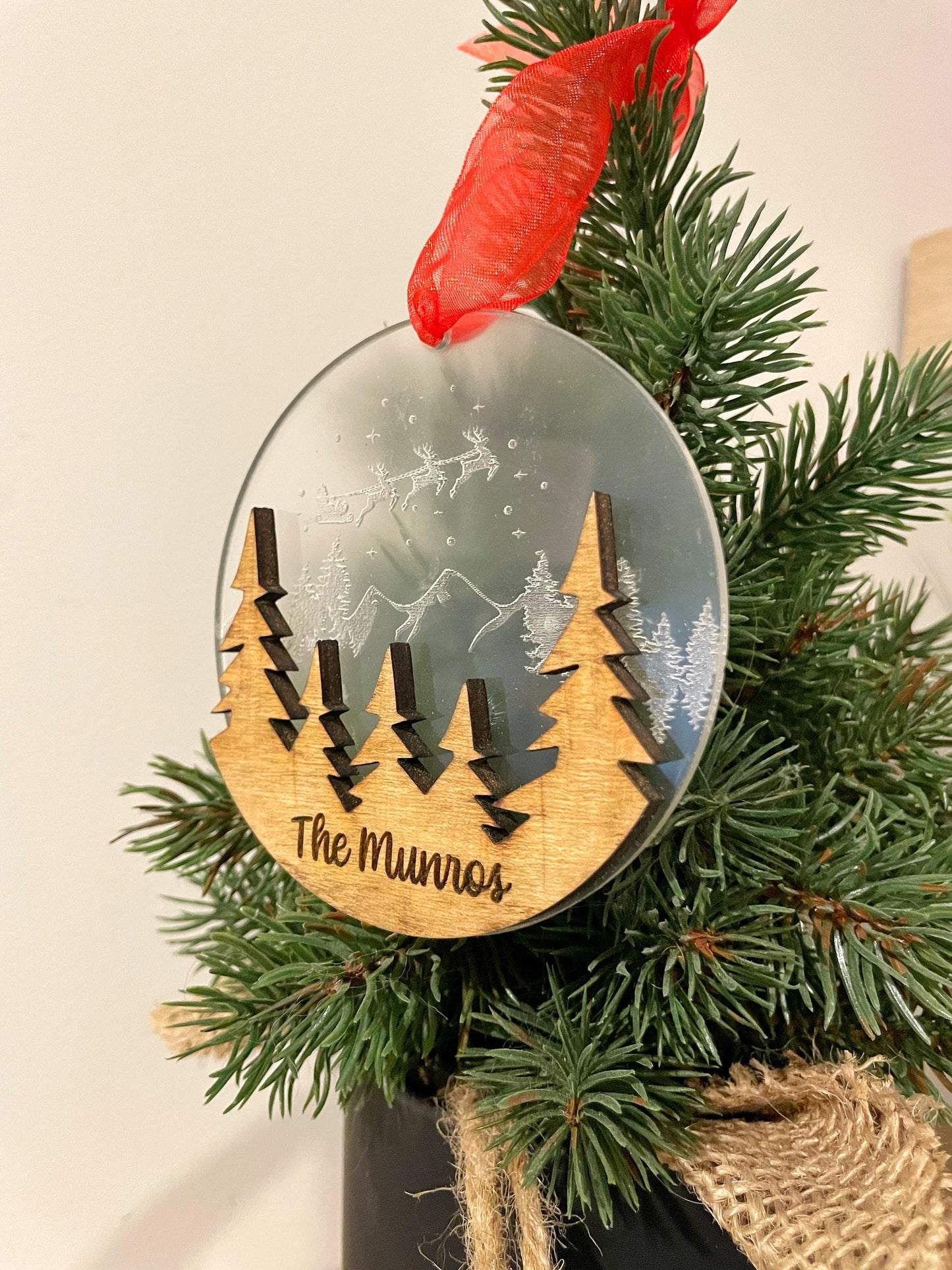 Personalized 2024 Christmas Ornament - Family Name Decoration